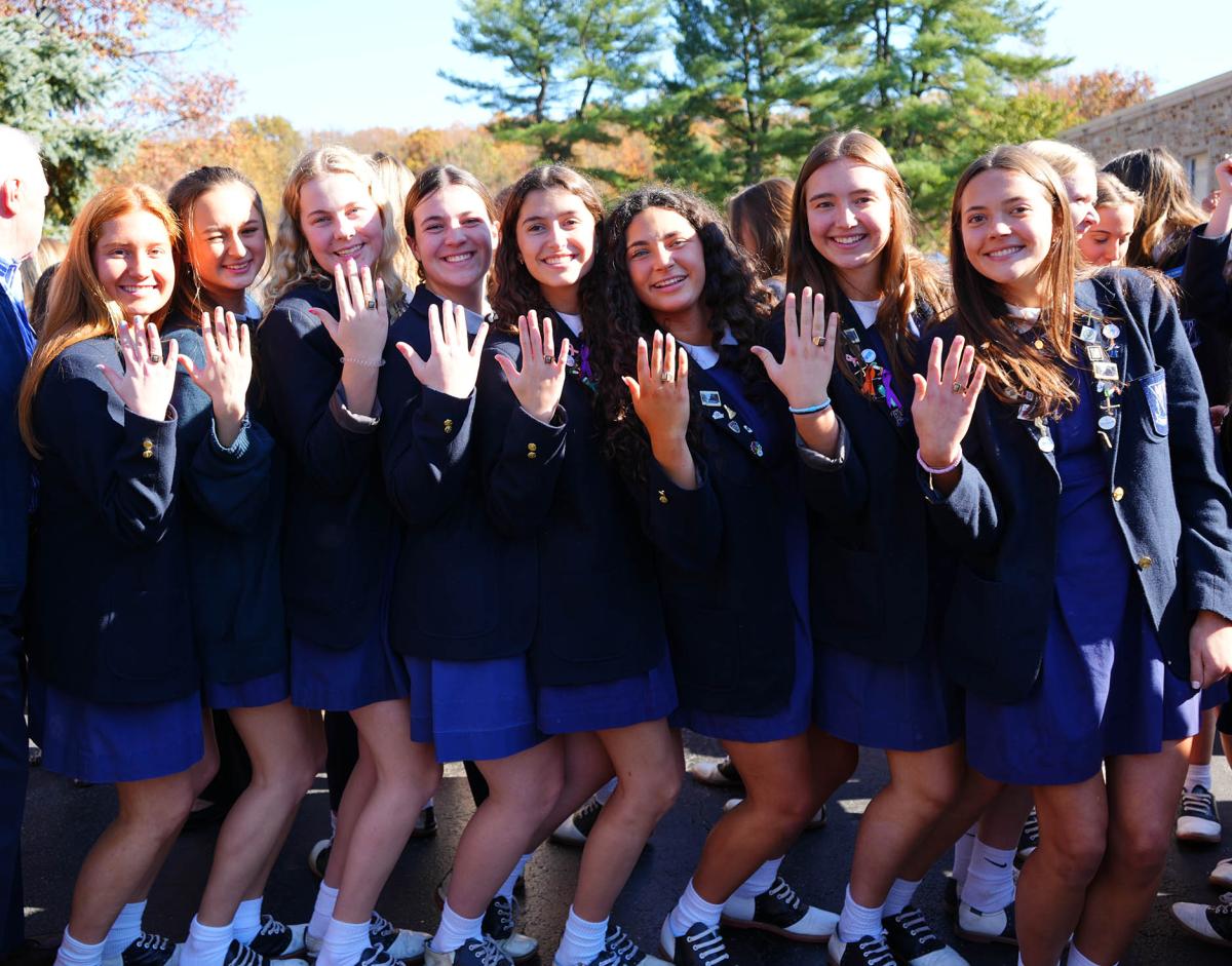 Members of the Class of 2025 enter the ranks of NDP upperclasswomen on Junior Ring Day.