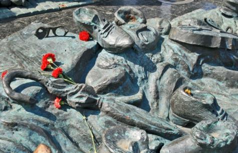 Photo by Lynn Greyling on Public Domain Pictures.net - Public Domain license