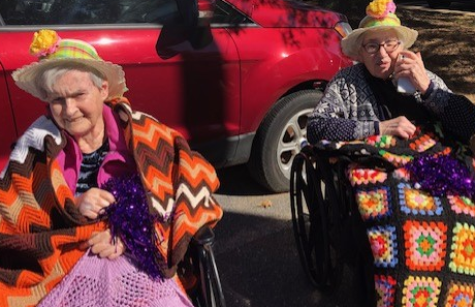 Sisters Mary Oliver Hudon and Felipe Lopez Sisters Mary Oliver Hudon and Felipe Lopez